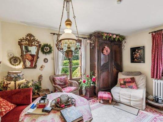 Schlaf oder Arbeitszimmer EG