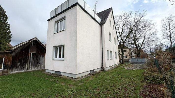 Westansicht auf das Haus