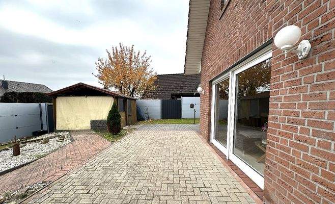 Blick auf das Gartenhaus