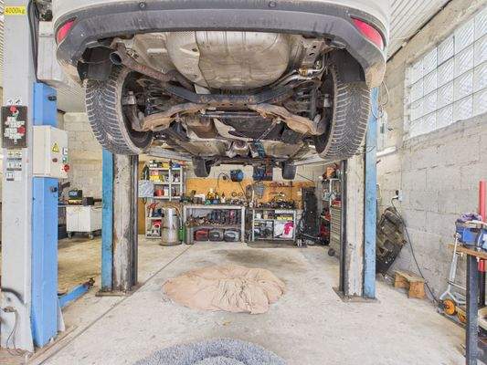 CAM01223G0-PR0176-STILL080