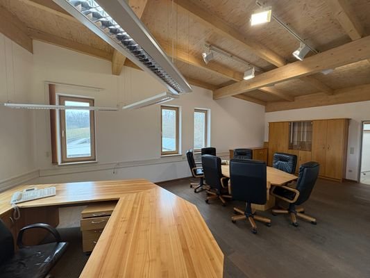 2. OG Büro (6).JPG