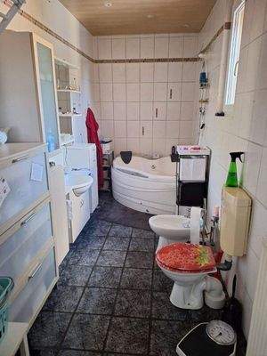 Vollbad im Erdgeschoss