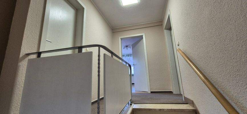 Haus 41_1OG.Treppe.Flur
