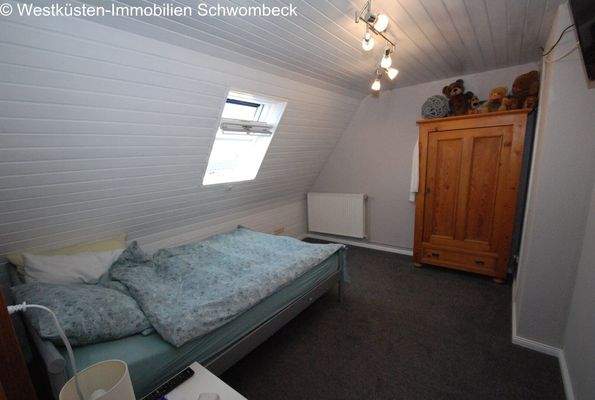 Schlafzimmer DG