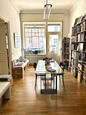 Großer vorderer Raum