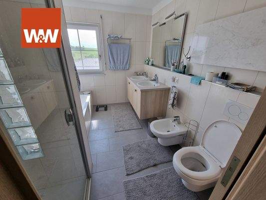 Badezimmer Eltern im OG