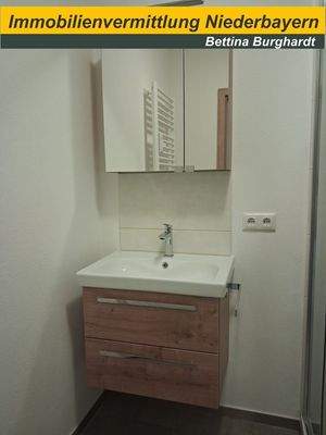 Duschbad incl. Badmöbel