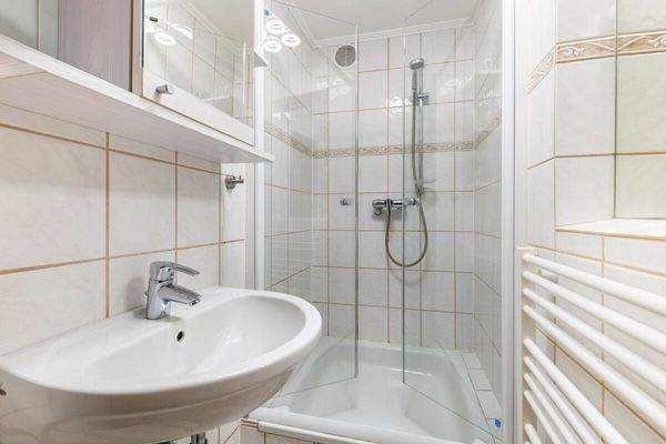 Duschbad im Erdgeschoss