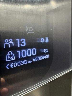 Aufzug Traglast 1000kg