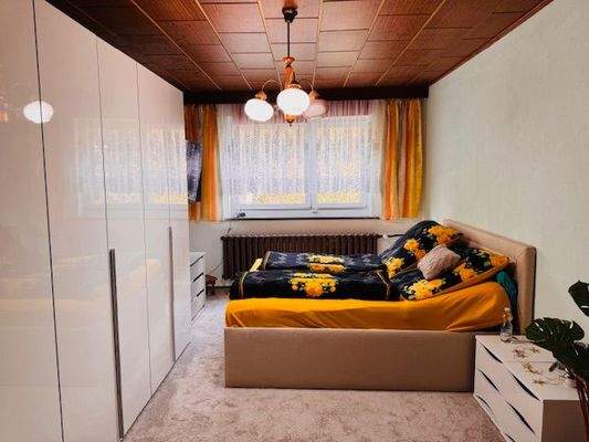 Schlafzimmer Obergeschoss.jpg