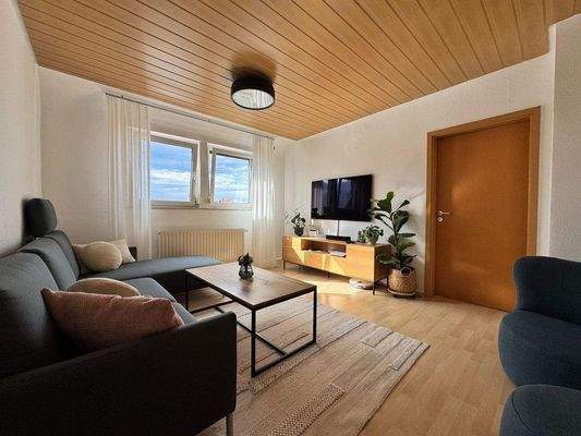 Beispiel: Wohn- und Esszimmer