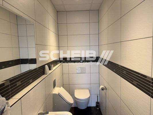 schöne sanitäre Anlagen