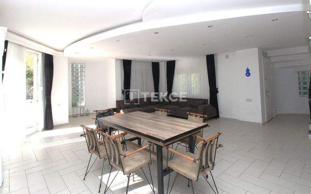 Detached Furnished Villa in a Popular Location in Belek Antalya
