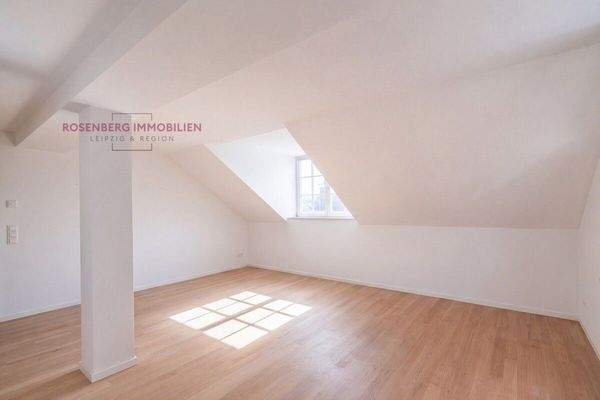 34bc7c7f-9905470c-wohnzimmer-etagenwohnung-in-pegau-pegau-jpg-wohnzimmer-staging-etagenwohnung-in-pegau-pegau