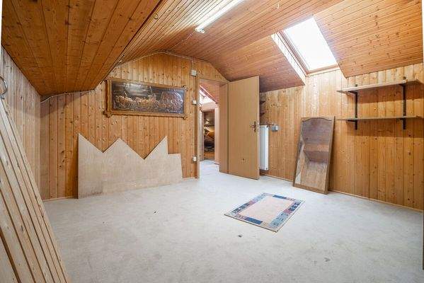 sowie ein weiteres Zimmer