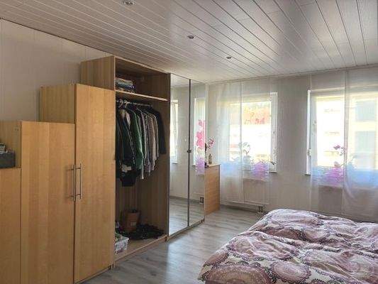 Schlafzimmer im 1. OG