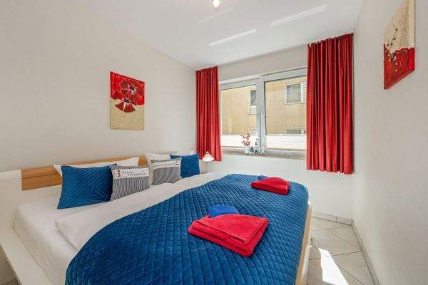 10-hauptschlafzimmer-zum-sonnenstrand-we2-meerflair-immobilien-usedom.jpg