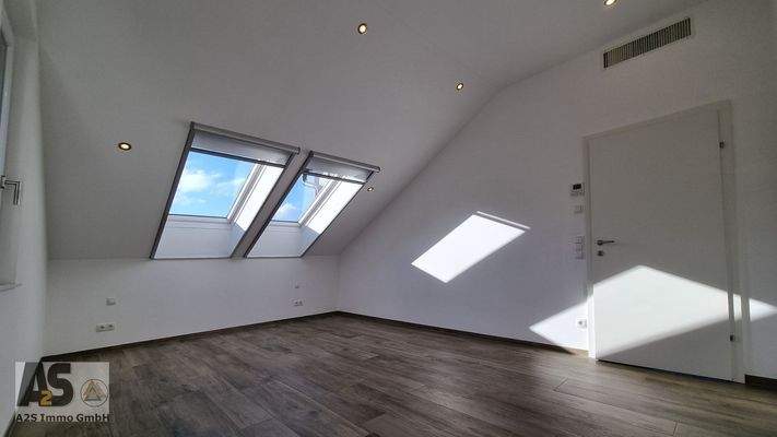 Schlafzimmer Richtung Mansarde