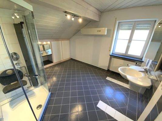 Badezimmer OG