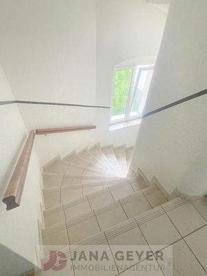 Treppenhaus, abwärts