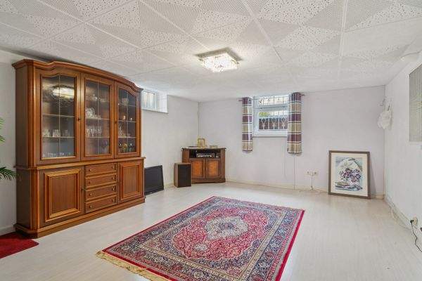 47421-016_Keller Raum 3