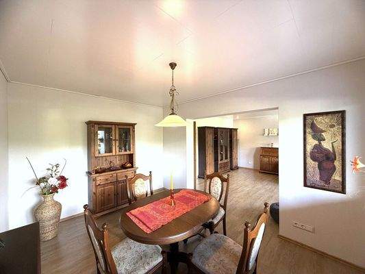 Esszimmer Bild 2