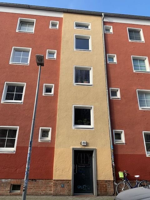 Altersgerechtes Wohnen mitten in Stadfeld. 2-Zimmer Wohnung mit Balkon.