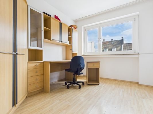 Kinderzimmer/Büro