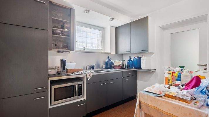 Teeküche Gewerbeeinheit KG