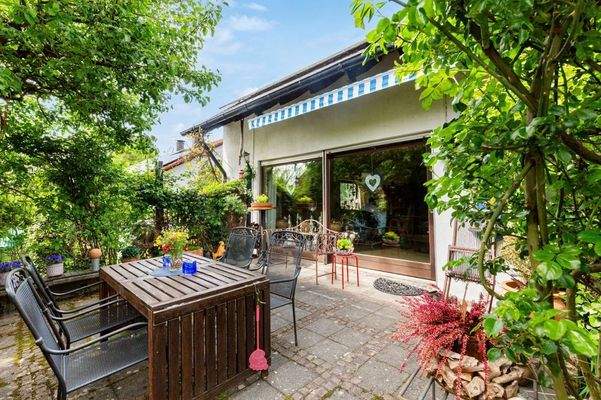 ... Süd-Terrasse im EG