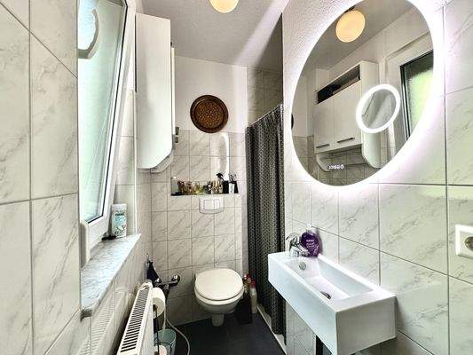 Gäste WC mit Dusche