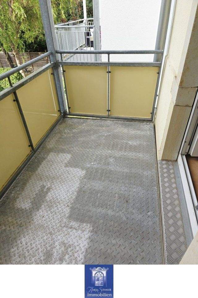 Bezaubernde Wohnung mit Einbauküche und Balkon! - Foto 4