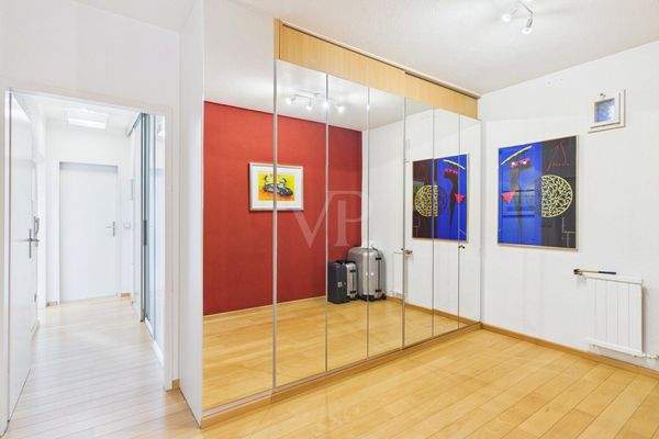 komfortables Schrankzimmer