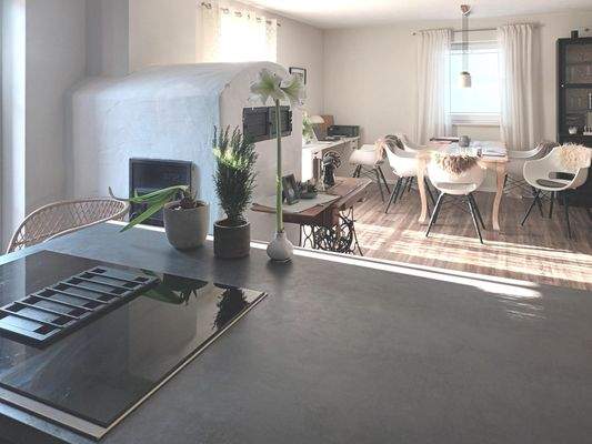 Essbereich mit Kaminofen Erdgeschoss