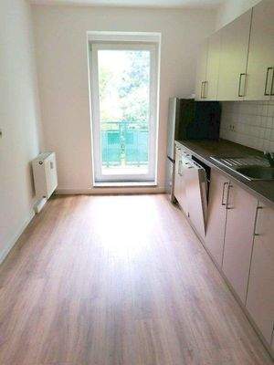 Einbauküche mit Geschirrspüler