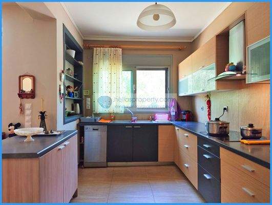 bbcef48ef9b94ad4897cdc7f272cf338-original