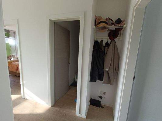 Garderobe und Abstellraum