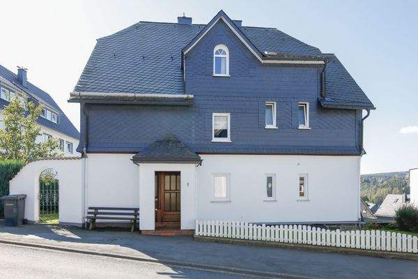 Ansicht Haus vorne..jpg