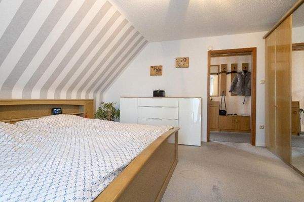 Das Schlafzimmer im OG
