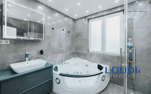 Tageslichtbadezimmer 2 - OG