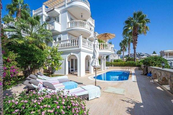 WhatsApp Image 2025-10-01 at 16.25.02 (2).jpeg