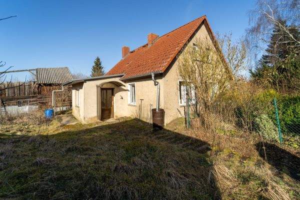 Blick zum Hauseingang