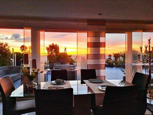 Essbereich Sonnenuntergang