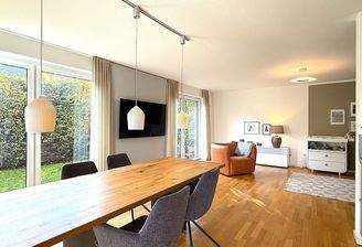 Offener Wohn-/Essbereich