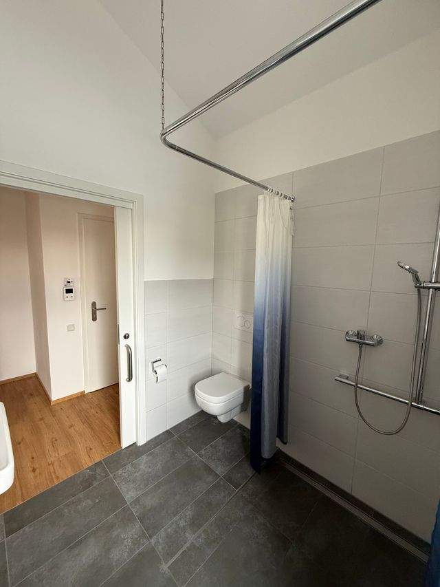 Ruhig, modern, komfortabel - 2-Zimmer-Wohnung für Senioren ab 60 - Photo 3