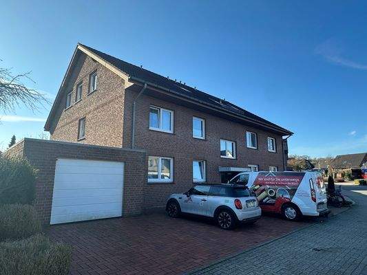 Dachgeschosswohnung Außenansicht