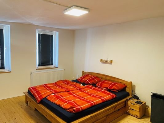 Schlafzimmer im 2. OG