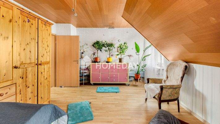 1. OG Schlafzimmer 3 3