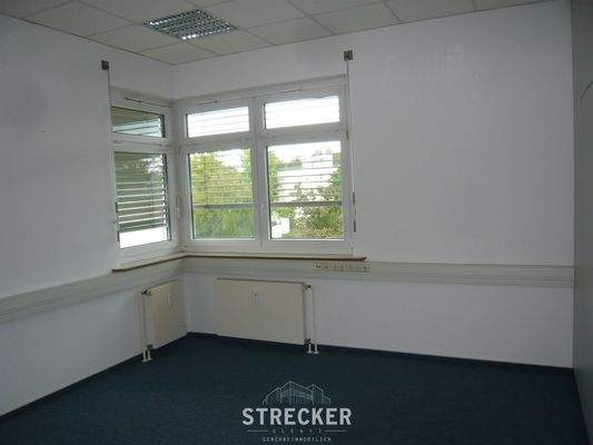 Büroraum - exemplarisch I