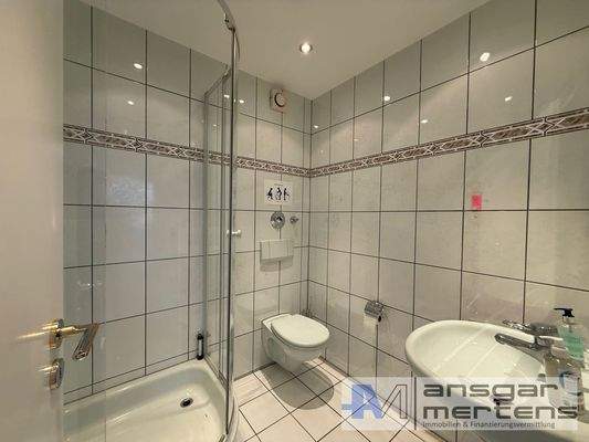 WC inklusive Dusche